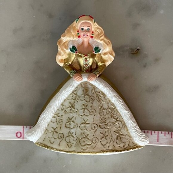 HALLMARK 1996 Barbie Christmas Princess White Gold Pin Brooch - Picture 12 of 12